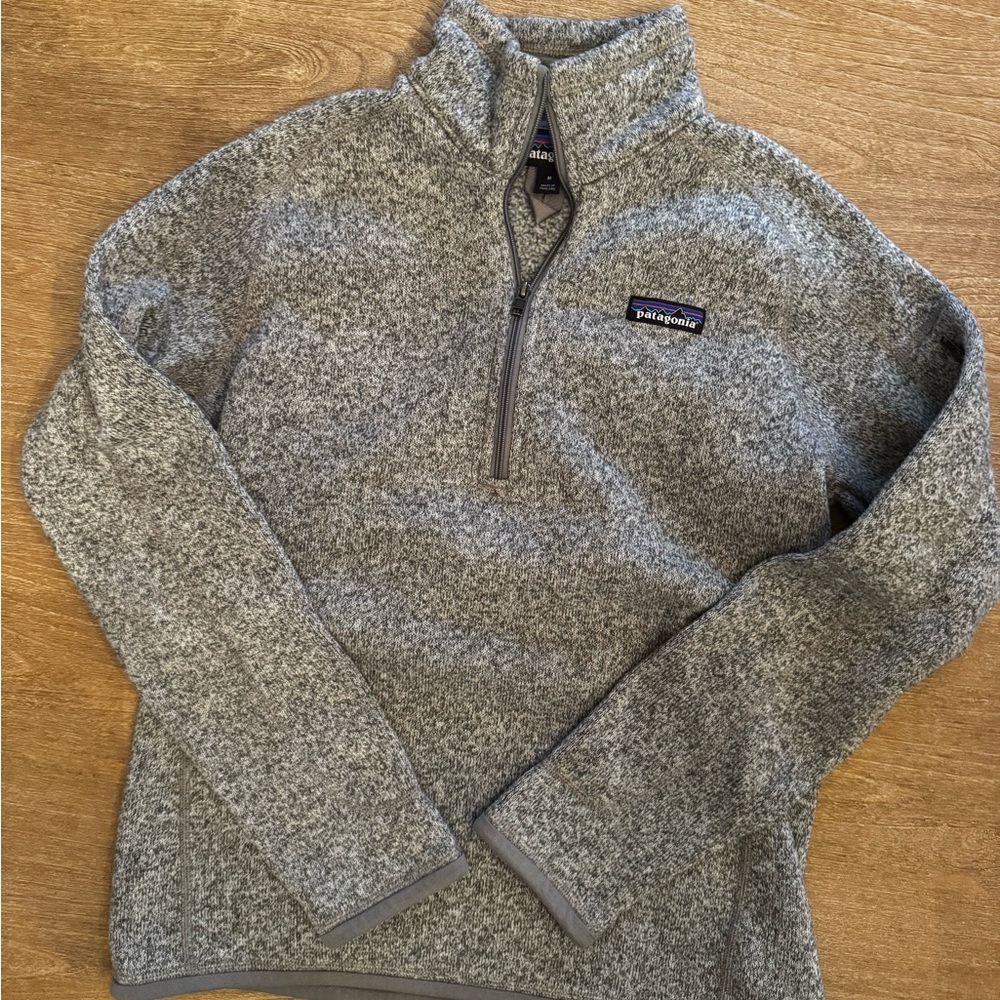 Patagonia Heather Grey Knit Fleece Pullover with Logo Patch